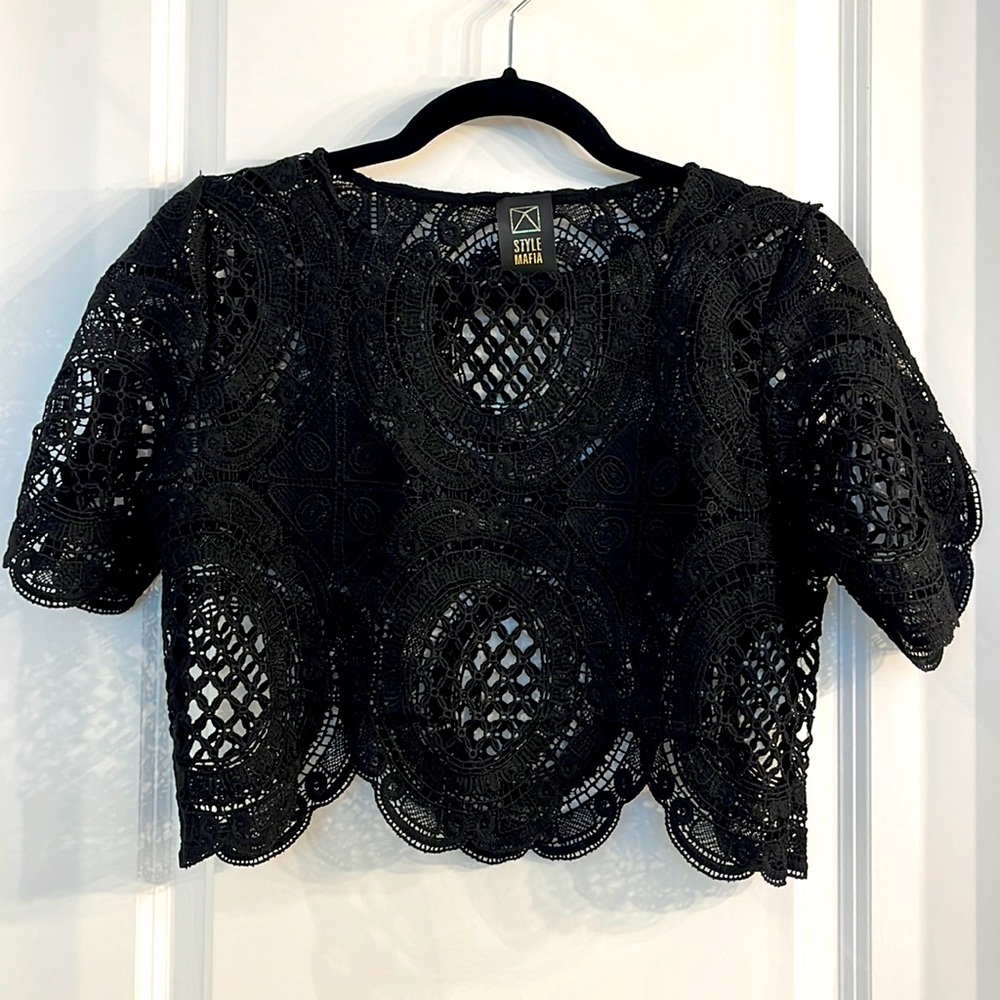 Cropped Lace top